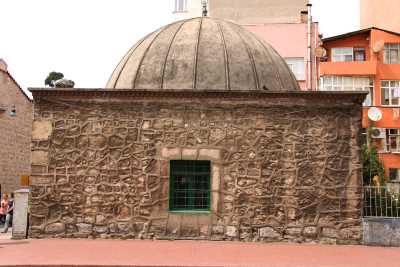 Yeşil Türbe-(Sinop Arkeoloji Müzesi Müdürlüğü Arşivi)