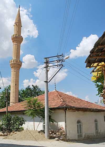 Köy Camii
