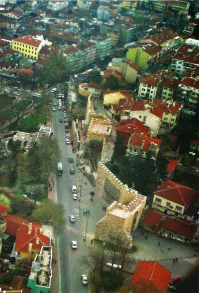 Bursa Surları