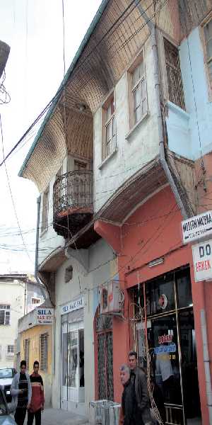 ŞENER ŞEN EVİ