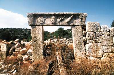 Tapureli (Erdemli-Mersin) (Fotoğraf: Mersin İl Kültür ve Turizm Müdürlüğü Arşivi)