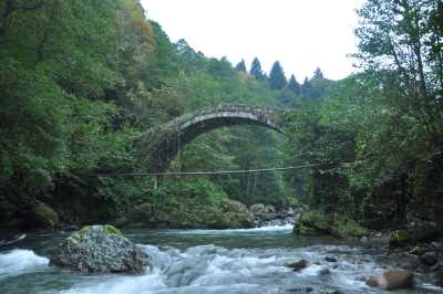 Makrevis Konaklar Köprüsü Kaynak: Rize İl Kültür ve Turizm Müdürlüğü Fotoğraf Arşivi