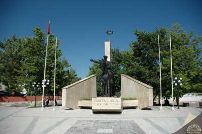 Ağrı Merkez Atatürk Anıtı