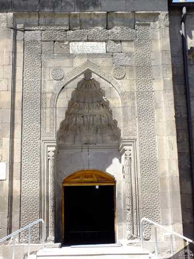 Hunat Hatun Camii