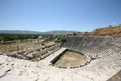 Afrodisyas Tiyatrosu
