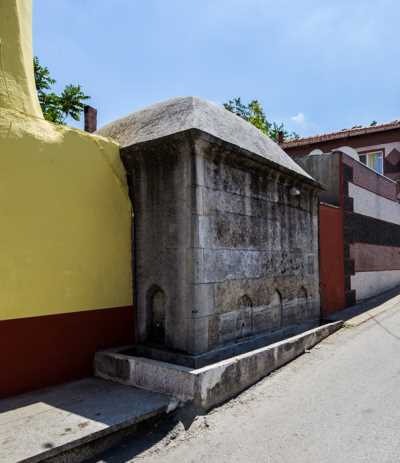 Sarı Selim Camii Çeşmesi