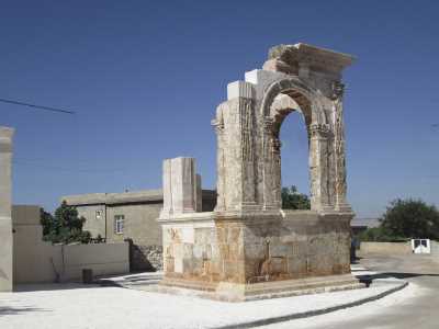 Hasanoğlu Anıt Mezarı-Araban