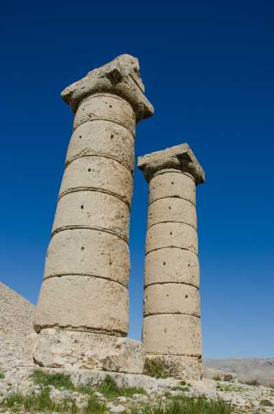 Adıyaman,Gezilecek Yerler,KARAKUŞ TÜMÜLÜSÜ ( ANIT MEZAR),Anıt,Kültür Turizmi
