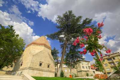 Alemşah Kümbeti (Sivrihisar) 