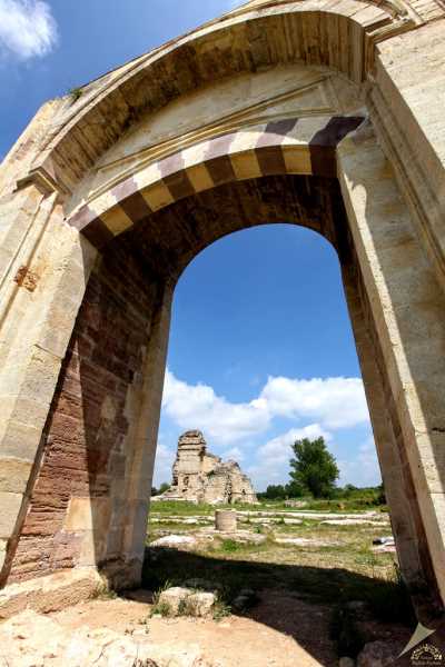 Bab-üs Saade ve Cihannüma Kasrı