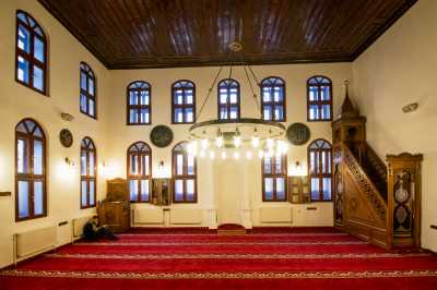 Ağda Camii